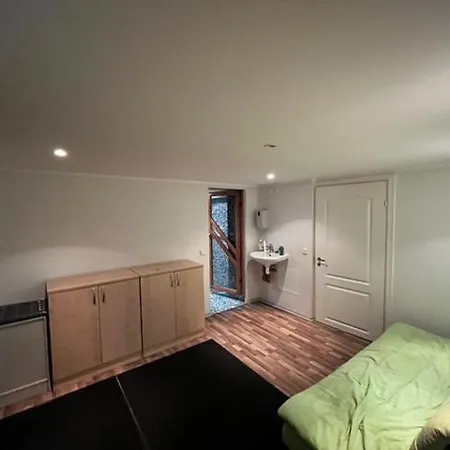 Modern House With Sauna Hébergement de vacances *